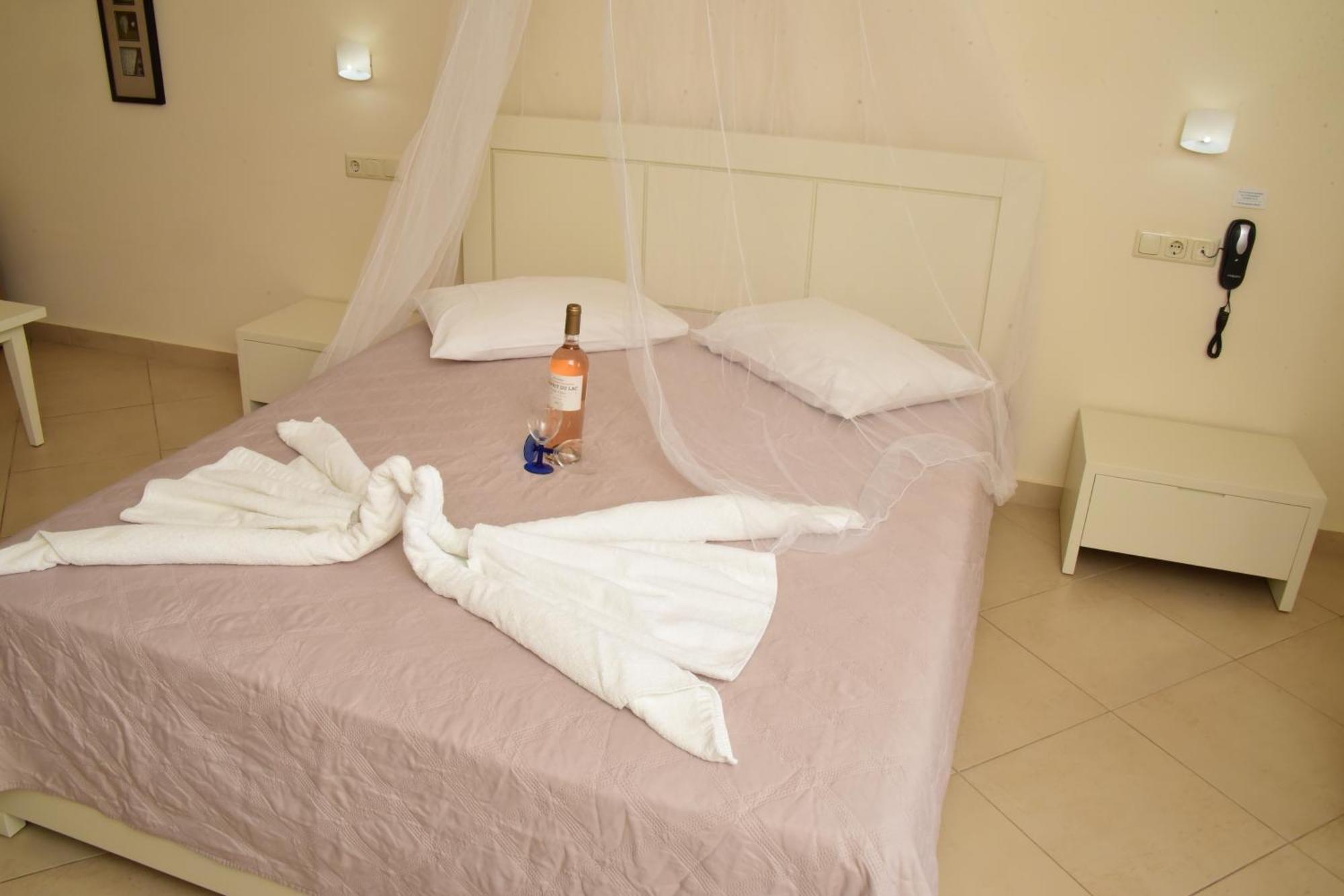Margaritari Hotel Agia Anna  Bagian luar foto